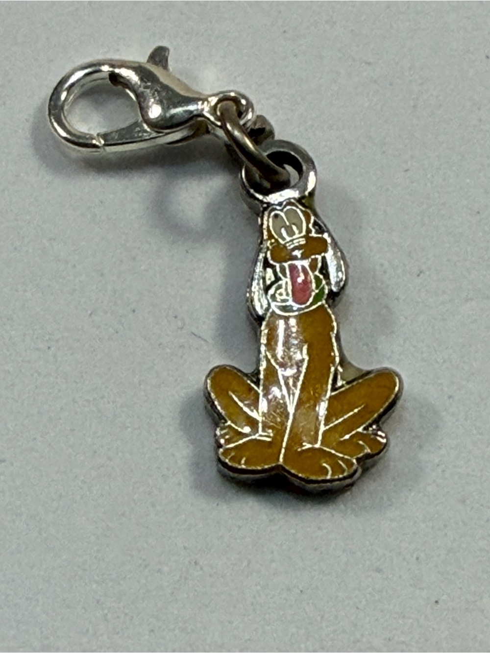💙3/$20💙 DISNEY Pluto Charm bracelet Pendant in Brown and Silver